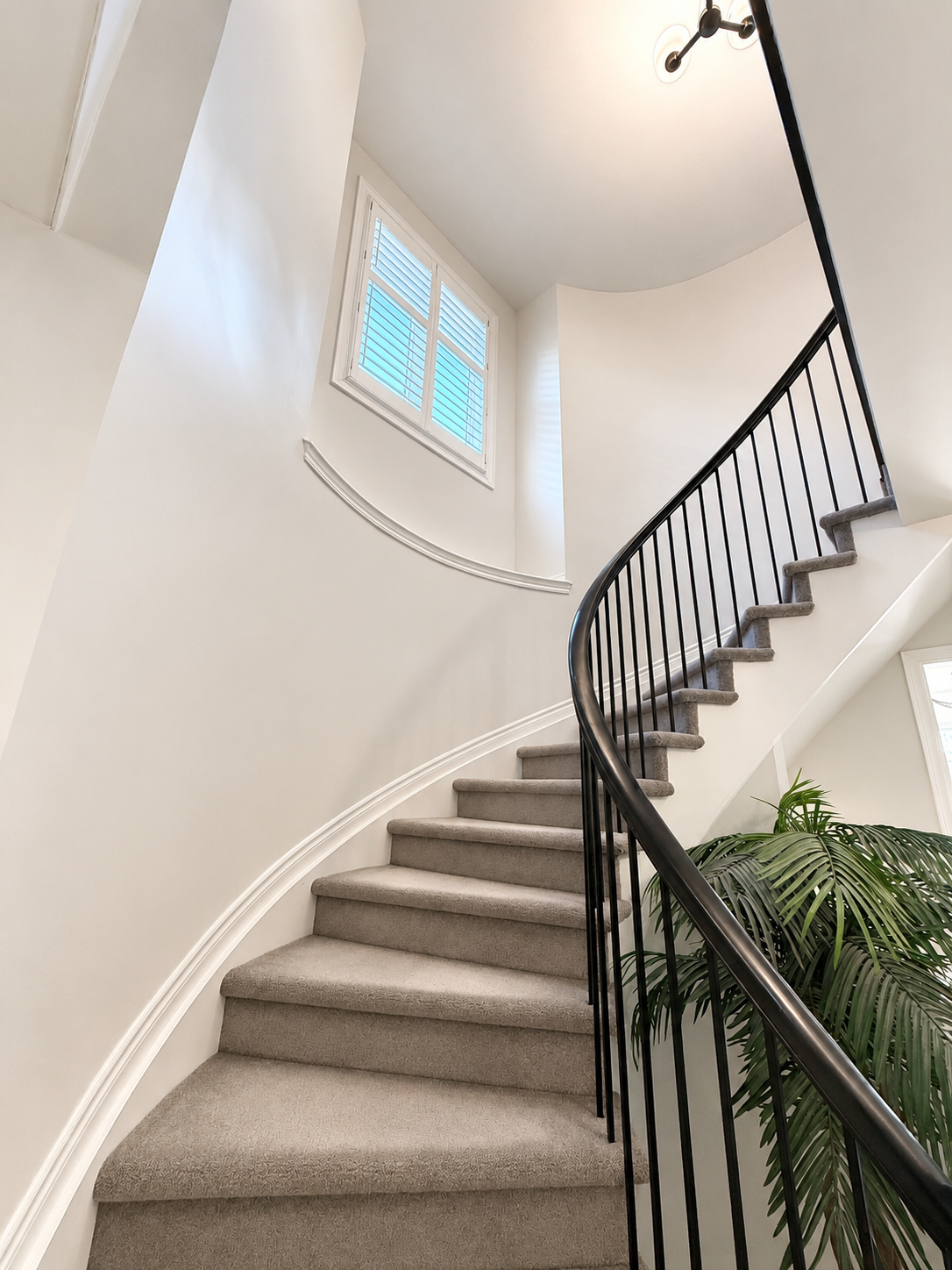 Stairway Repaint — South Keys